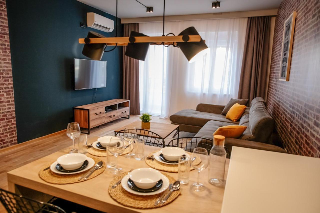 Comfortable Apartment At City Quart Podgorica Zewnętrze zdjęcie